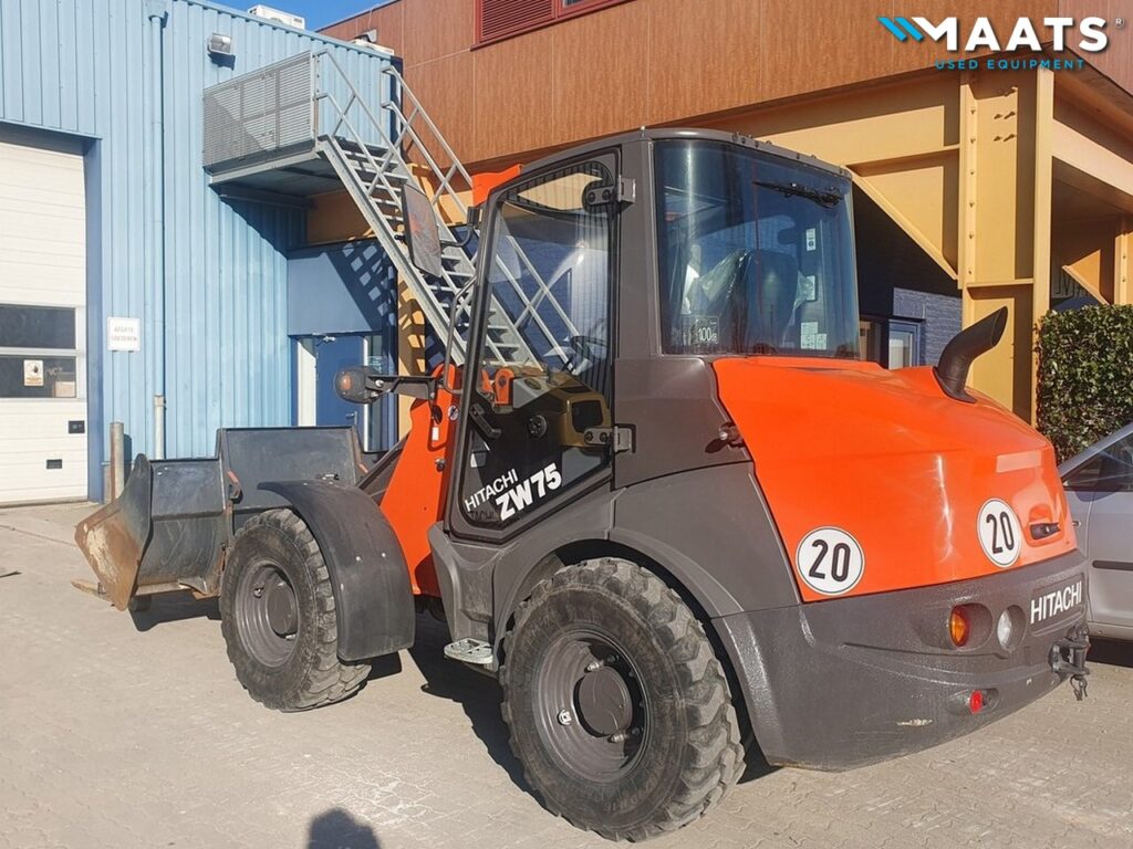 HITACHI by Maats Used Equipment