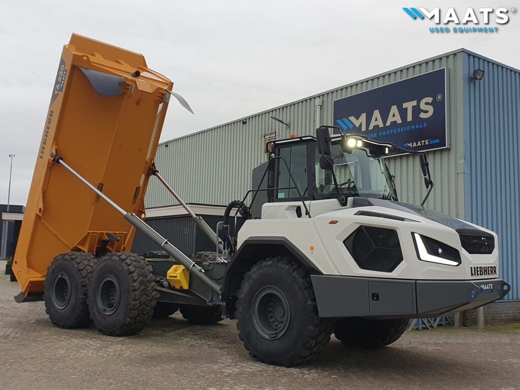 LIEBHERR by Maats Used Equipment