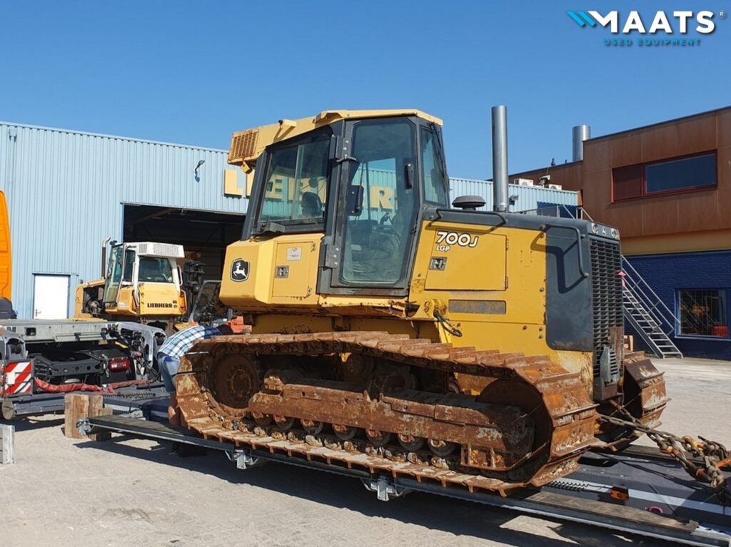 JOHN DEERE by Maats Used Equipment