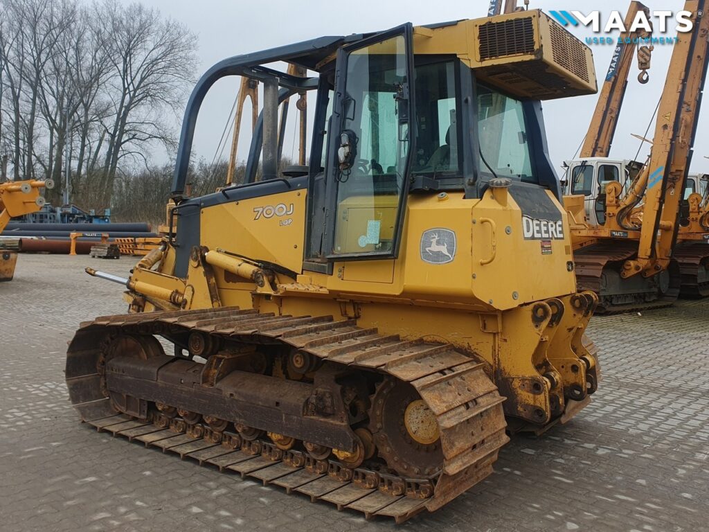 JOHN DEERE by Maats Used Equipment